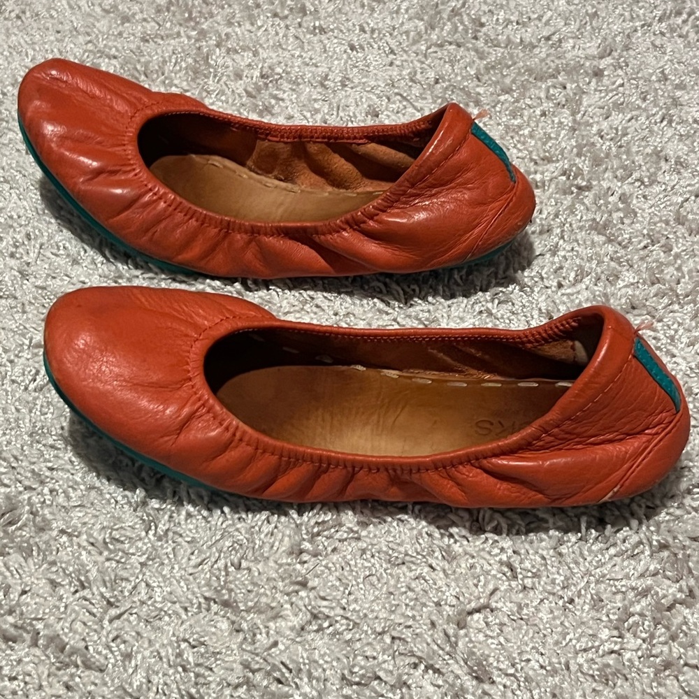 Women's Tieks Orange Leather Ballet Flats - Picture 4 of 8